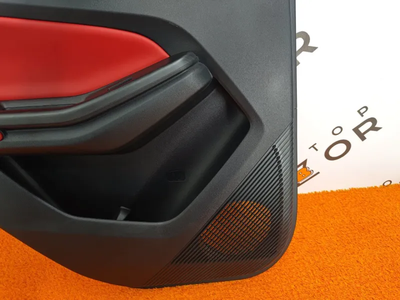 Обшивка двери