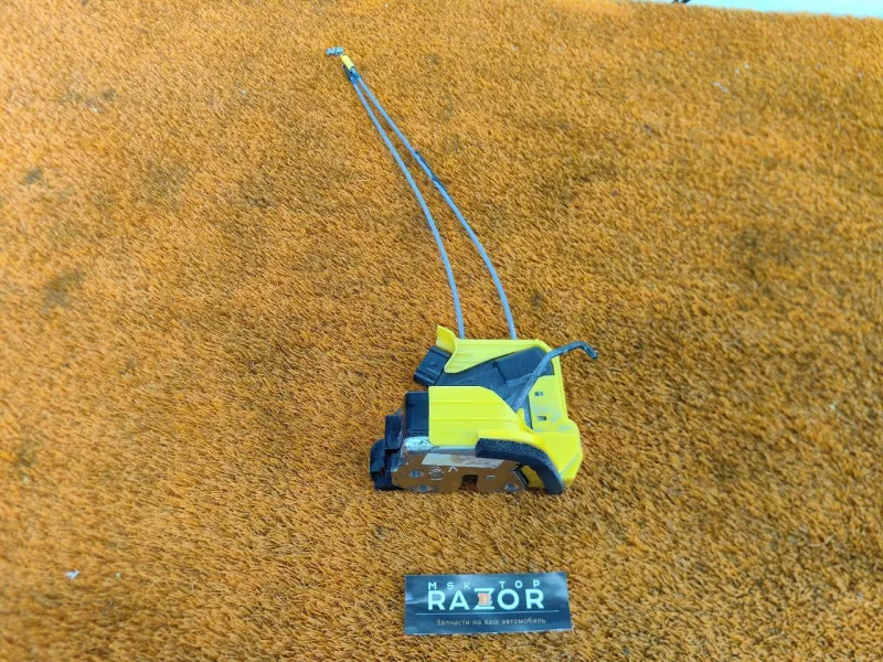 Замок двери