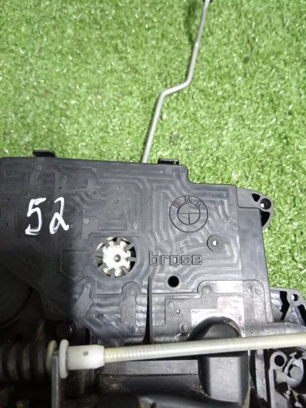 Замок двери BMW 3-Series 2005 51217059973 E90, передний левый