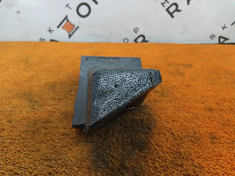 Подставка под ногу