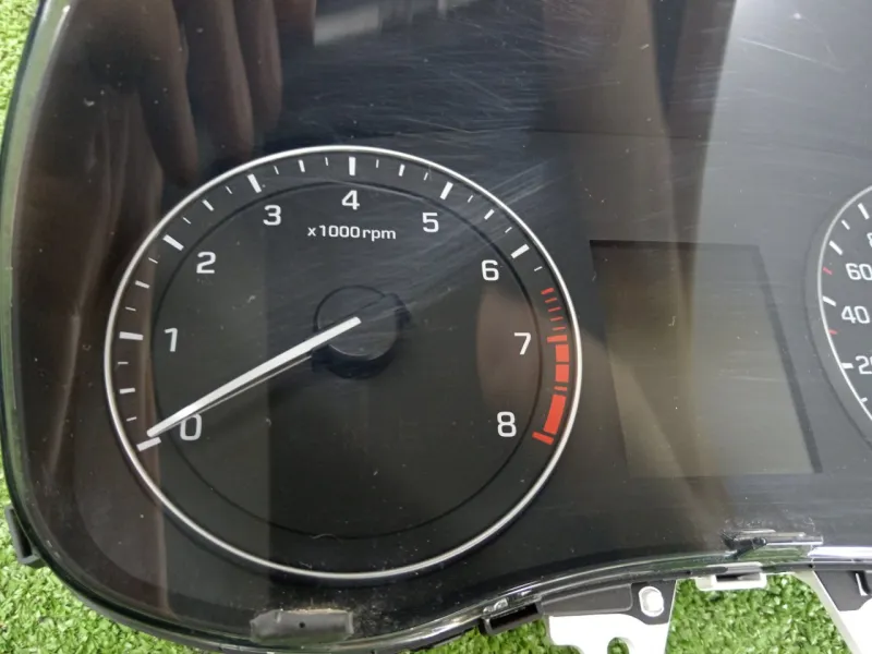 Панель приборов