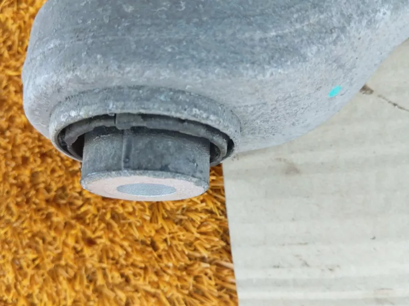 Рычаг подвески