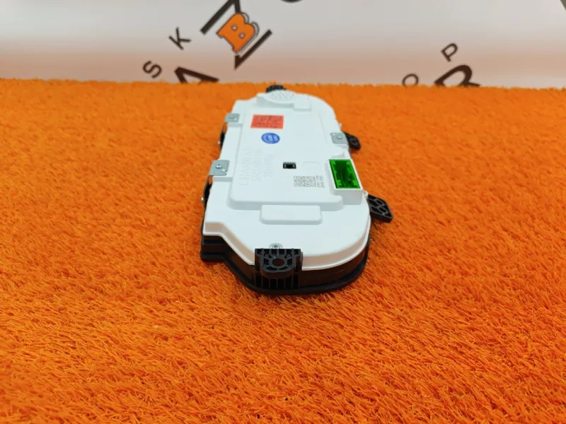 Панель приборов