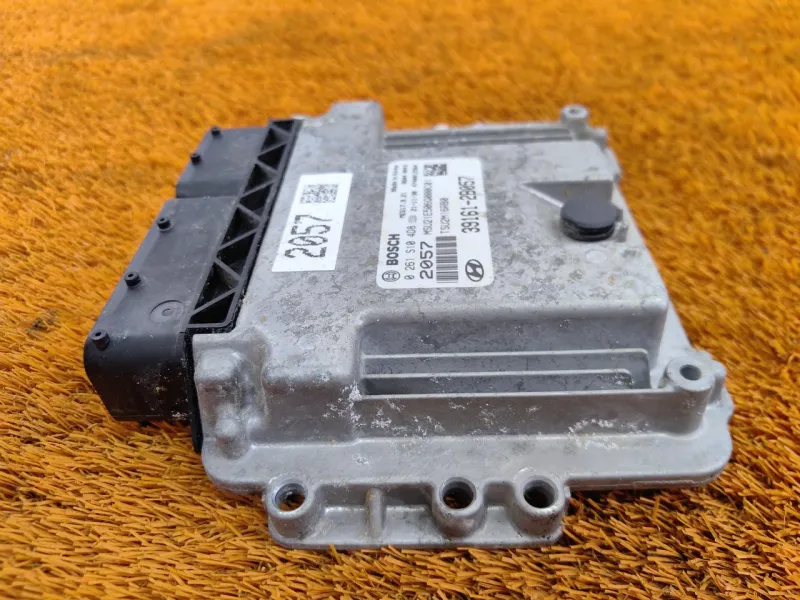 Блок управления двигателем