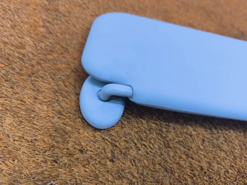 Козырек солнцезащитный