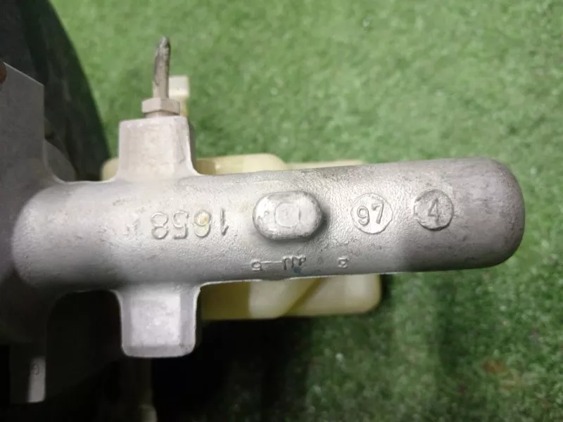 Главный тормозной цилиндр