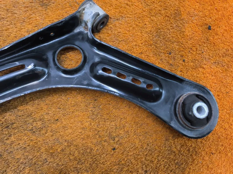 Рычаг подвески