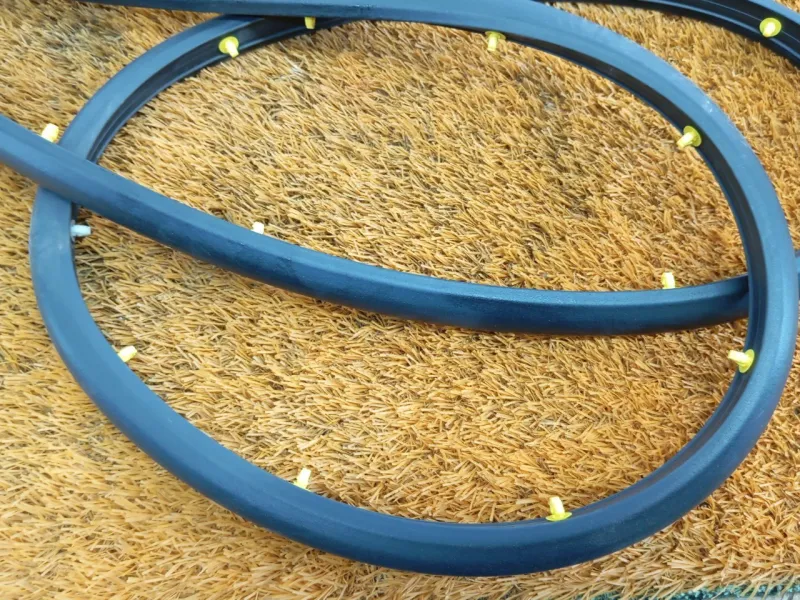 Уплотнитель двери