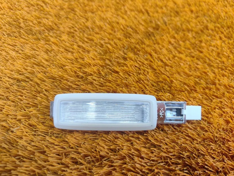 Плафон салона