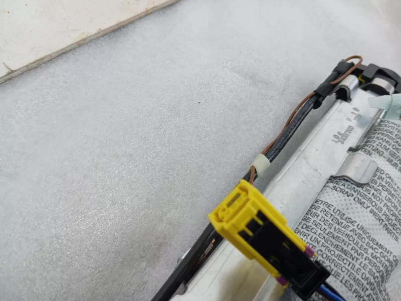 Шторка безопасности Audi A6 2018 4G8880241B C7, левая