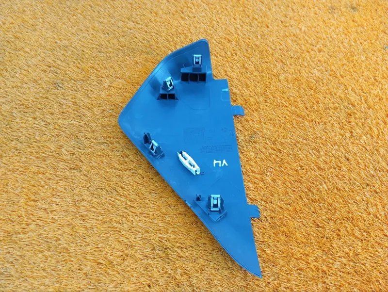 Накладка торпедо