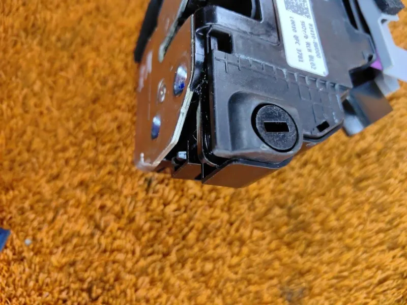 Замок двери