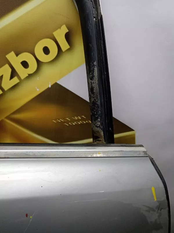 Дверь Audi A8 2004 4E0833052C D3, задняя правая