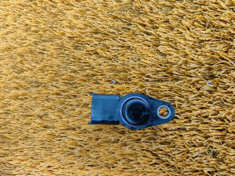 Датчик положения распредвала