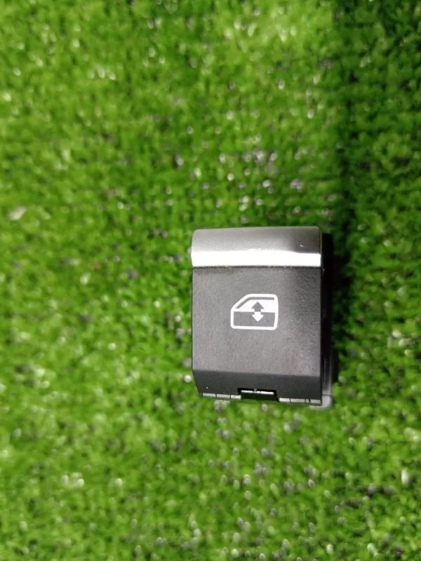 Кнопка стеклоподъемника