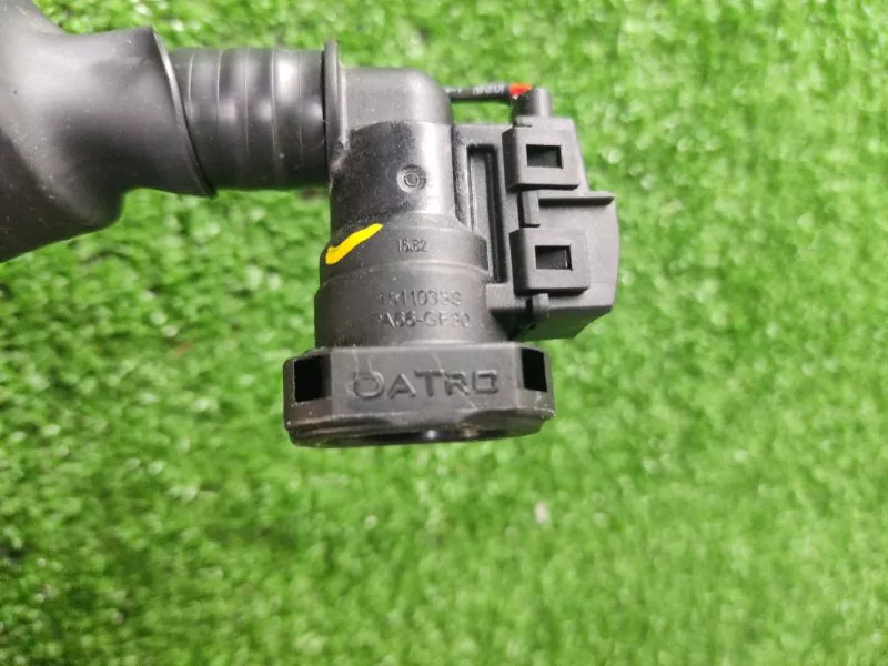 Патрубок воздушного фильтра