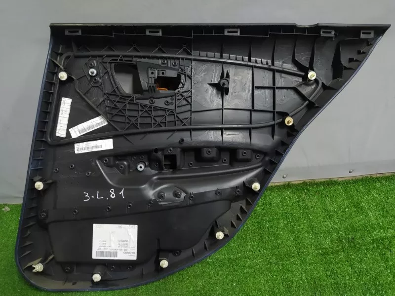 Обшивка двери BMW 1-Series 2006 51417133299 E87, задняя левая