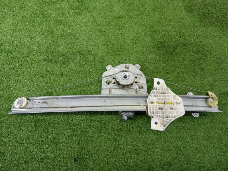 Стеклоподъемник