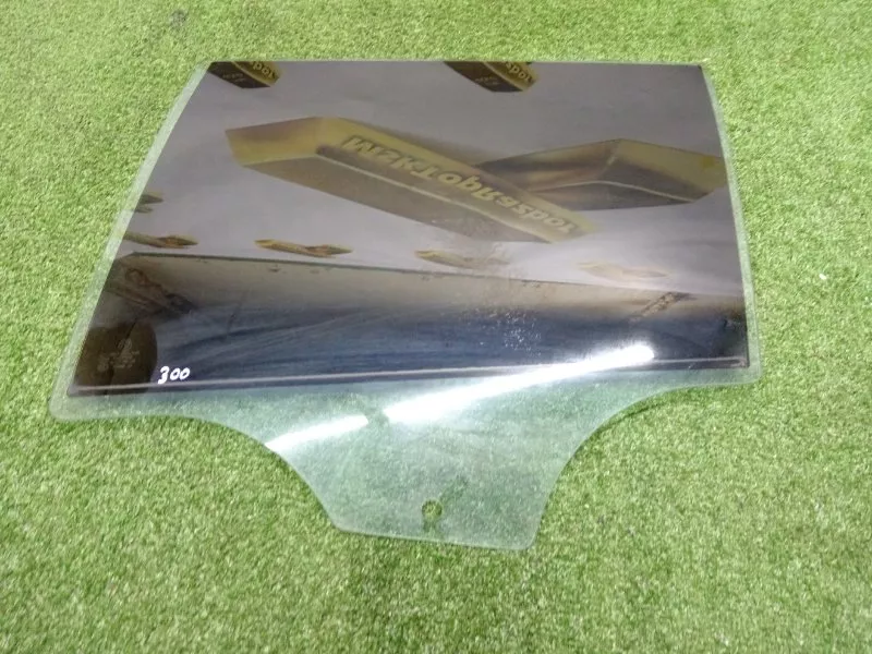 Стекло двери BMW 5-Series 2011 51357182125 F10/F11, заднее левое