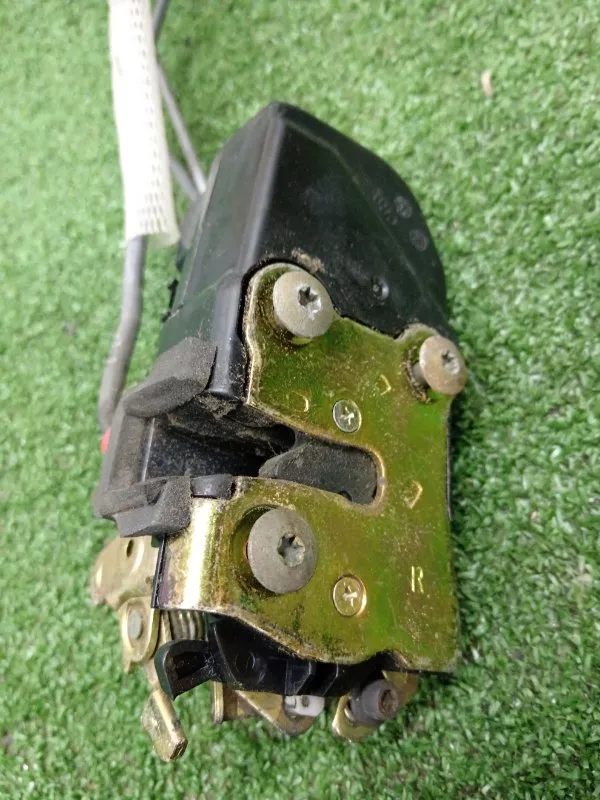 Замок двери