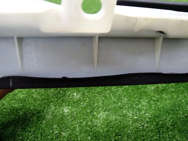 Накладка на стойку кузова