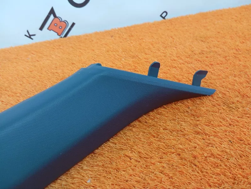 Накладка на стойку кузова