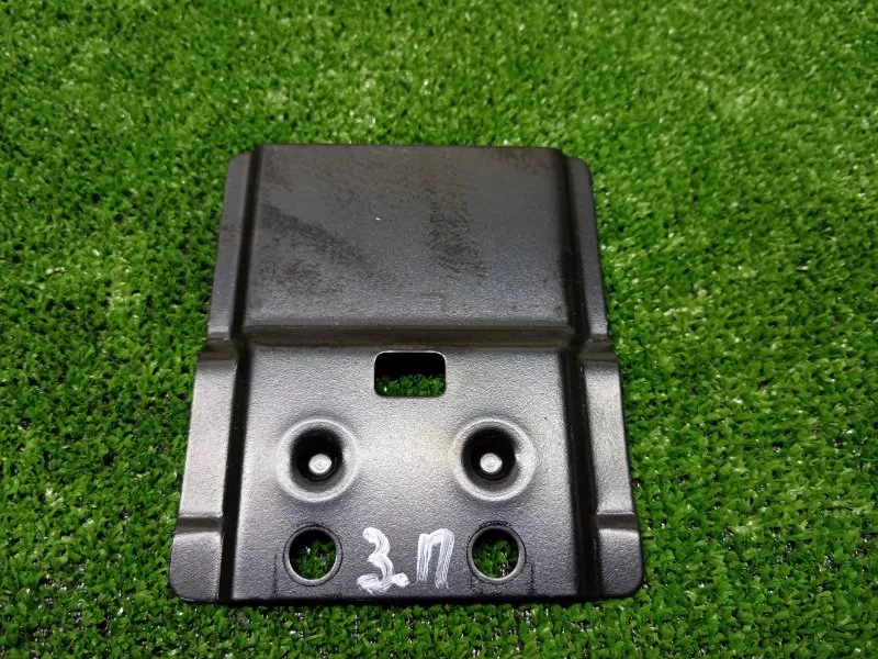 Крючок багажника