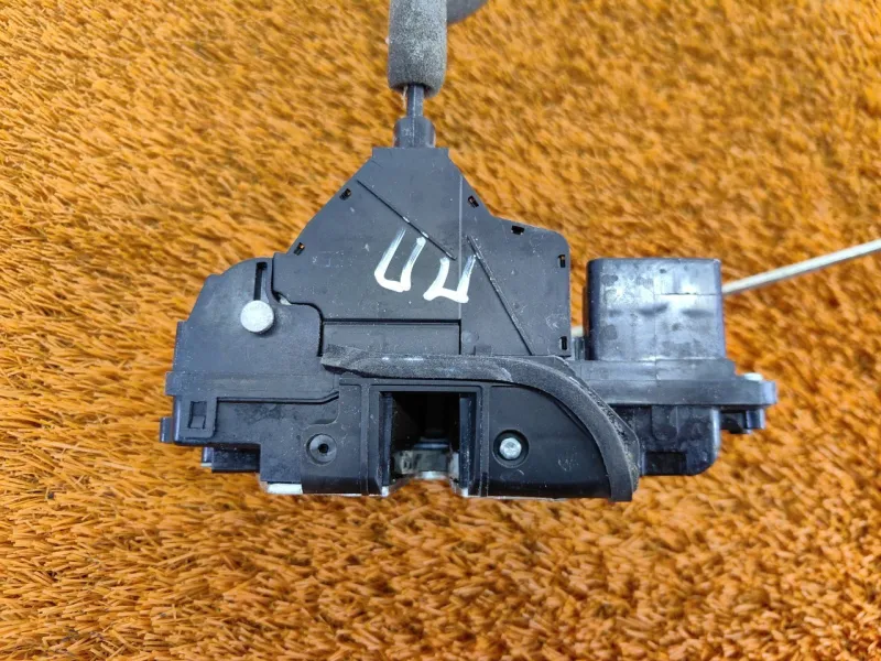 Замок двери