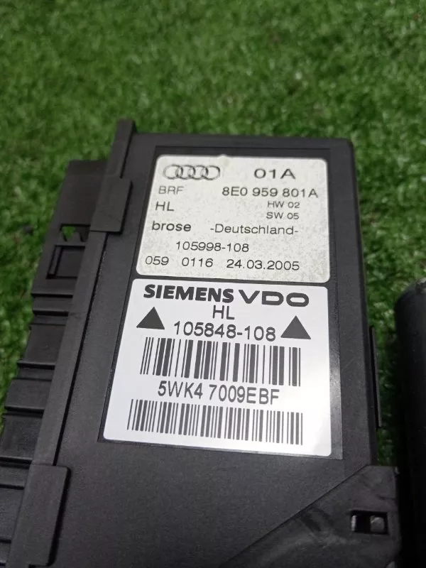 Стеклоподъемник Audi A4 2005 8E0839461B B7, задний левый