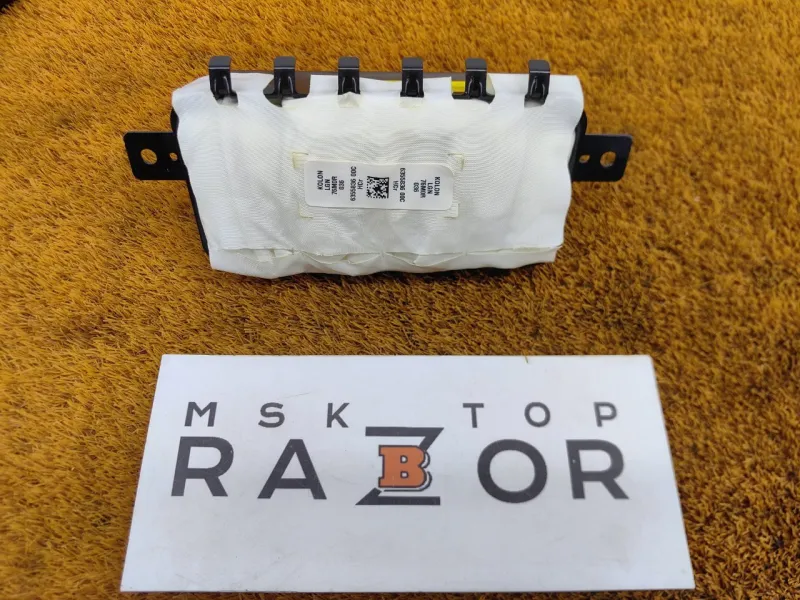 Подушка пассажира