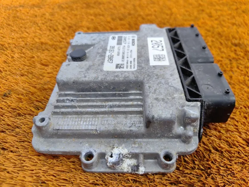 Блок управления двигателем