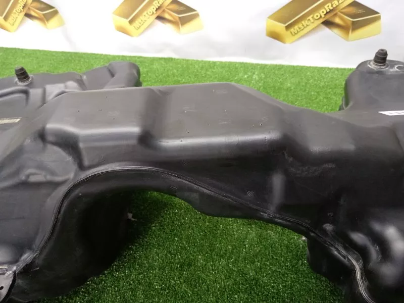 Бак топливный