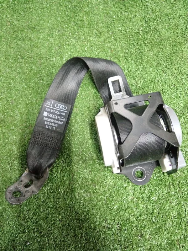 Ремень безопасности