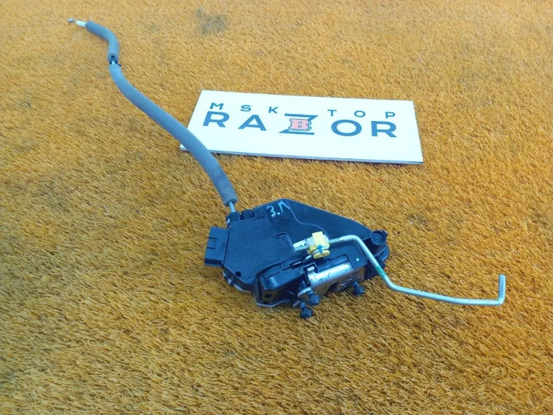 Замок двери