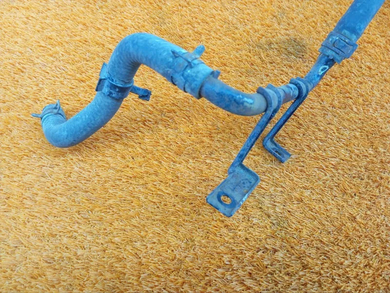 Патрубок радиатора