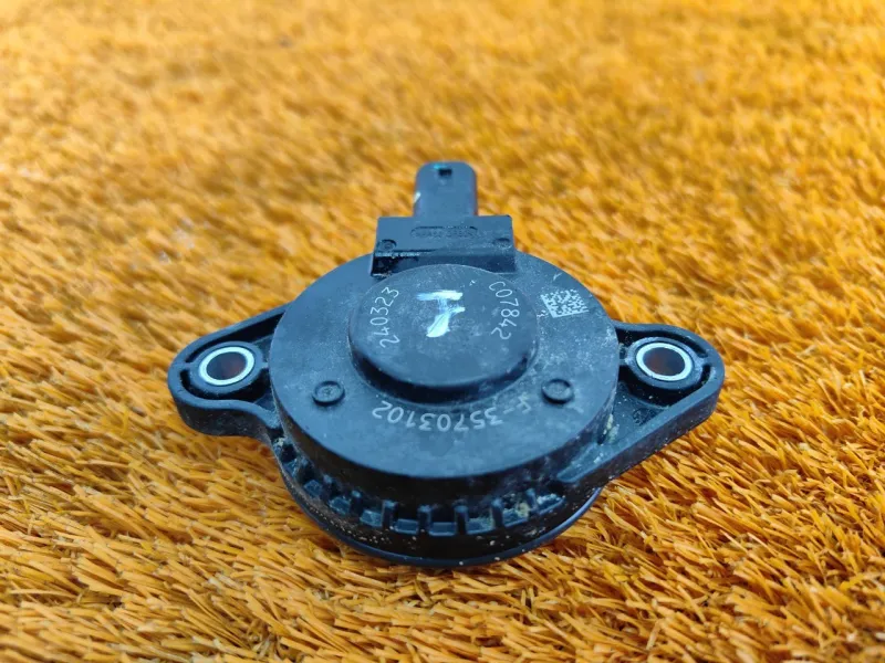 Клапан электромагн. изменения фаз ГРМ