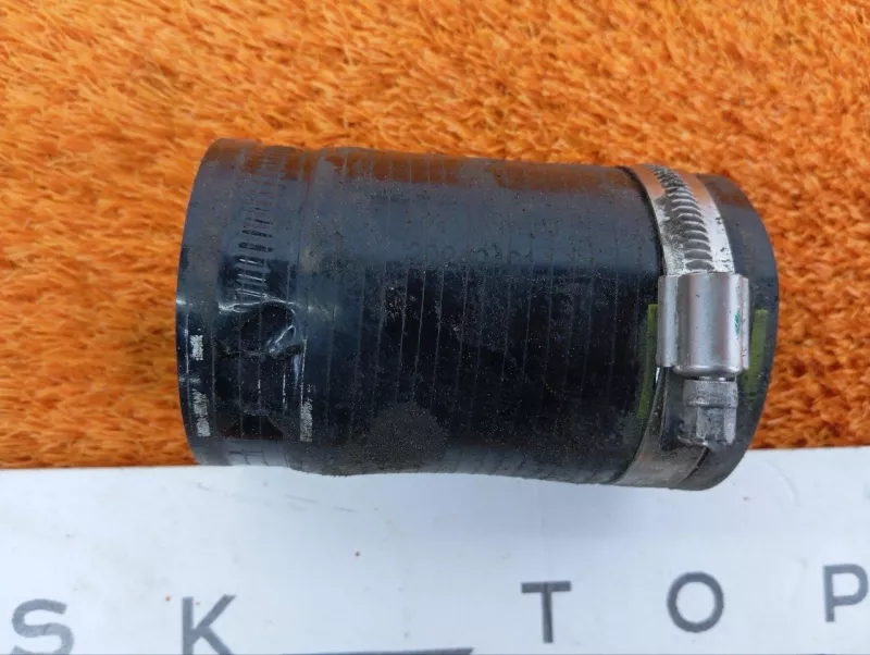 Патрубок интеркулера