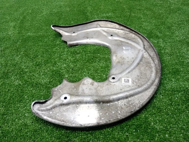 Пыльник тормозного диска