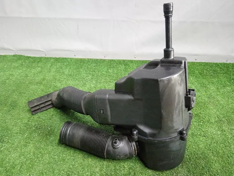 Фильтр воздушный двигателя