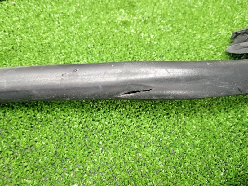 Уплотнитель двери