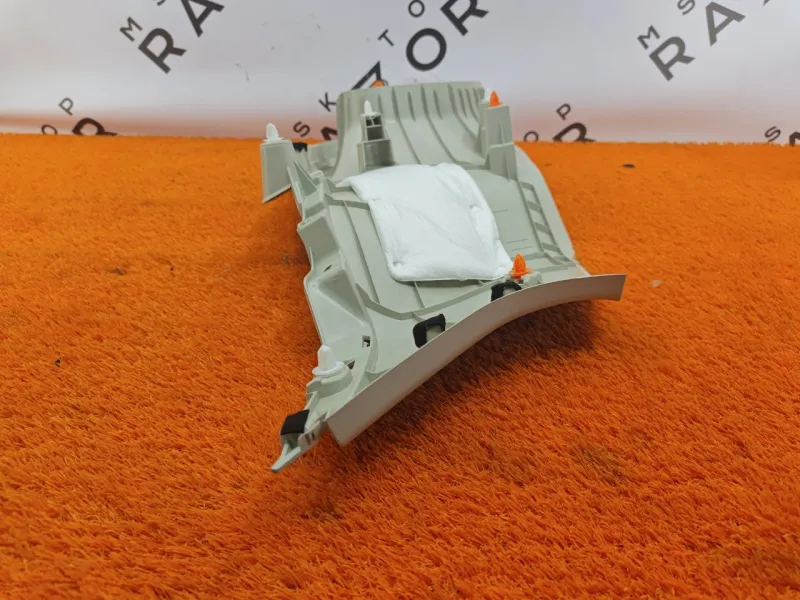 Обшивка стойки