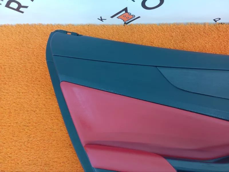 Обшивка двери