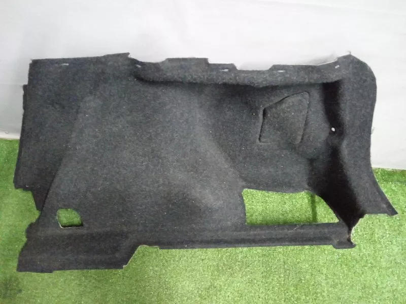 Обшивка багажника BMW X1 2011 51472990734 E84 N47D20C 75397700, правая