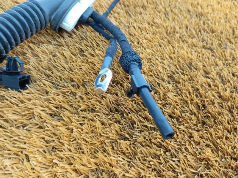 Проводка крышки багажника