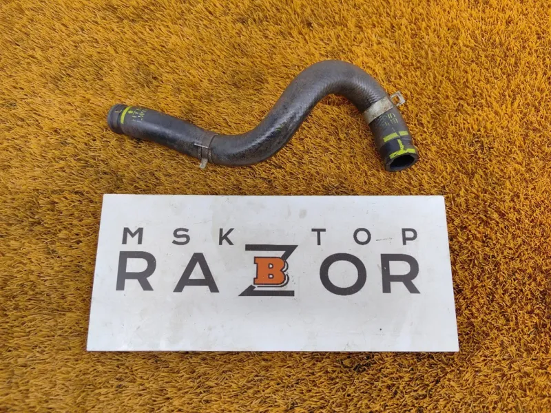 Патрубок радиатора