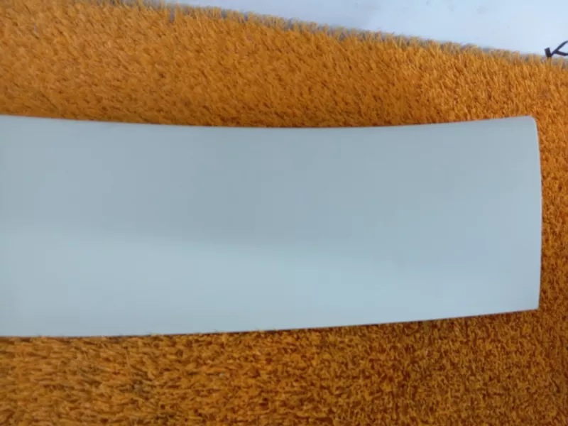 Обшивка двери багажника