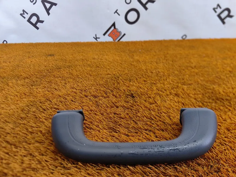 Ручка потолка