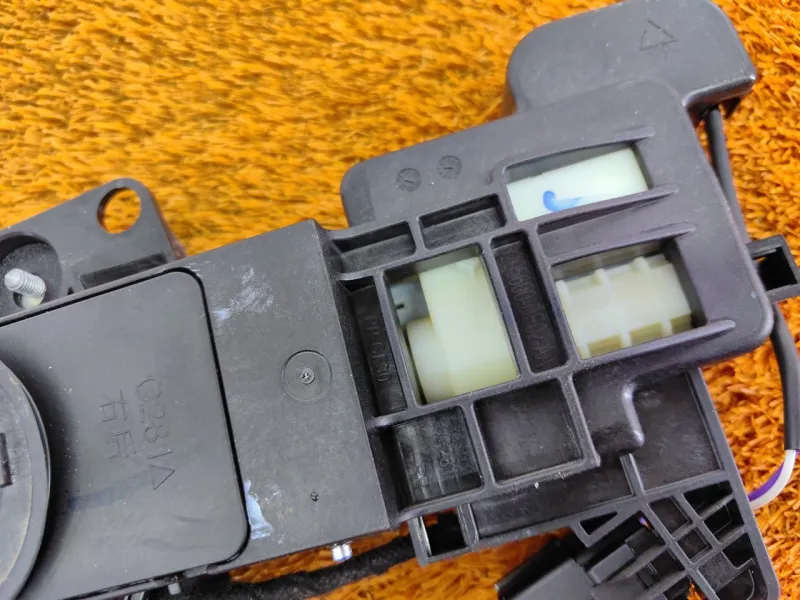 Ручка двери наружняя