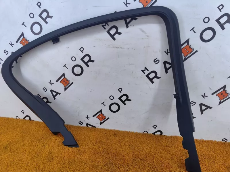 Молдинг двери