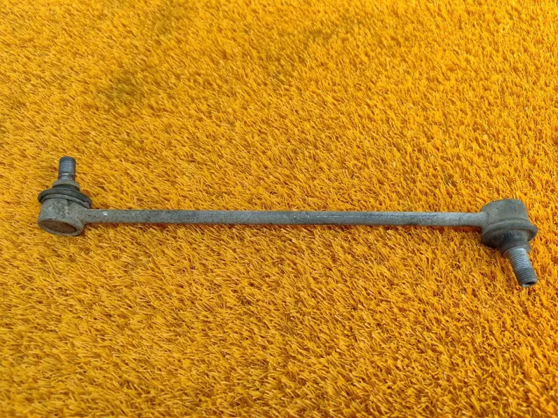 Стойка стабилизатора